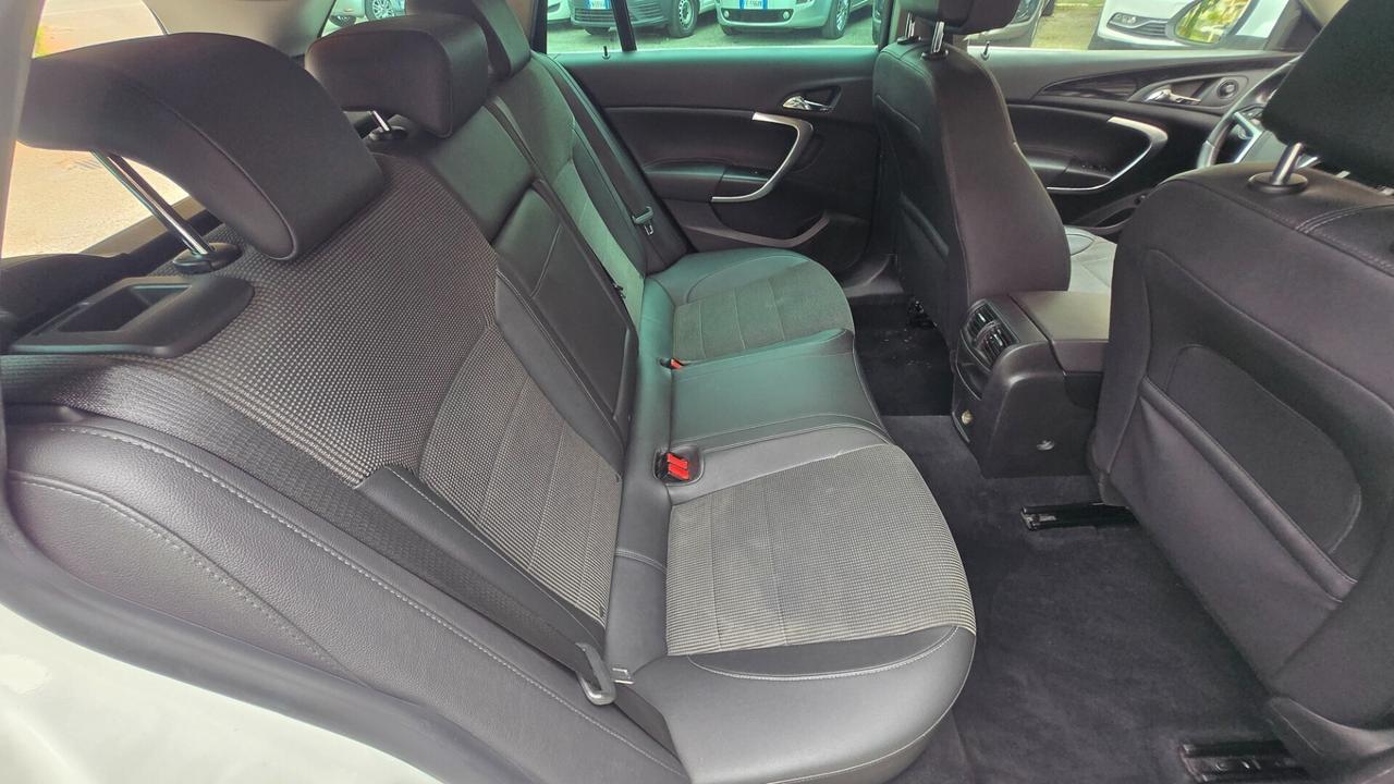 Opel Insignia 2.0 CDTI Sports Tourer Cosmo