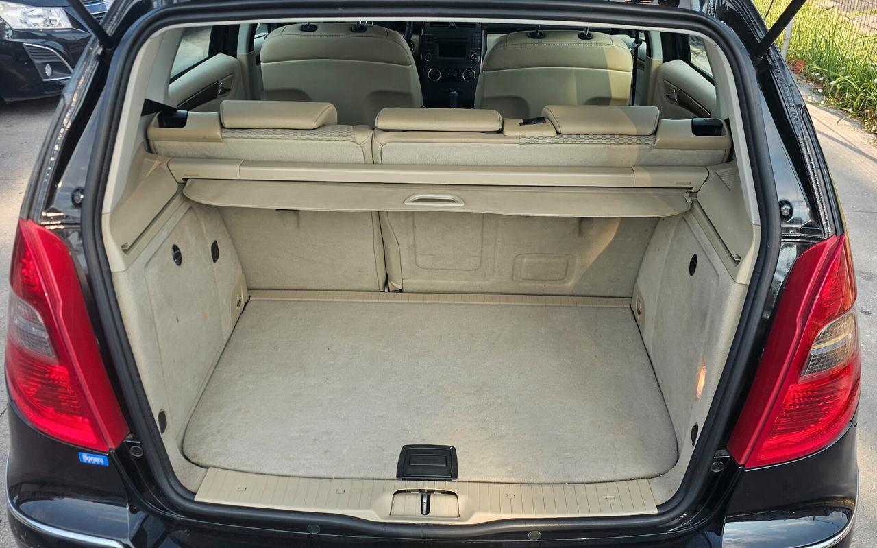 Mercedes-benz A 180 CDI DISPOSITIVO PER DISABILI