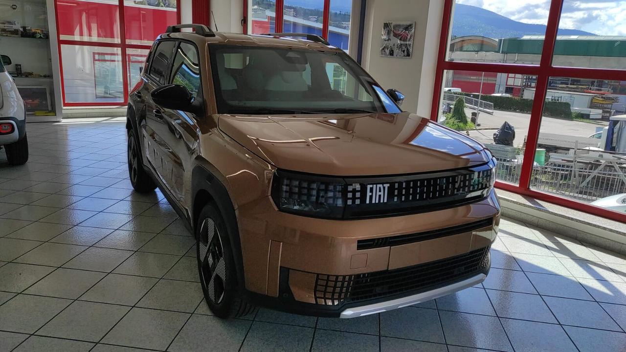 FIAT GRANDE PANDA IBRIDA LA PRIMA