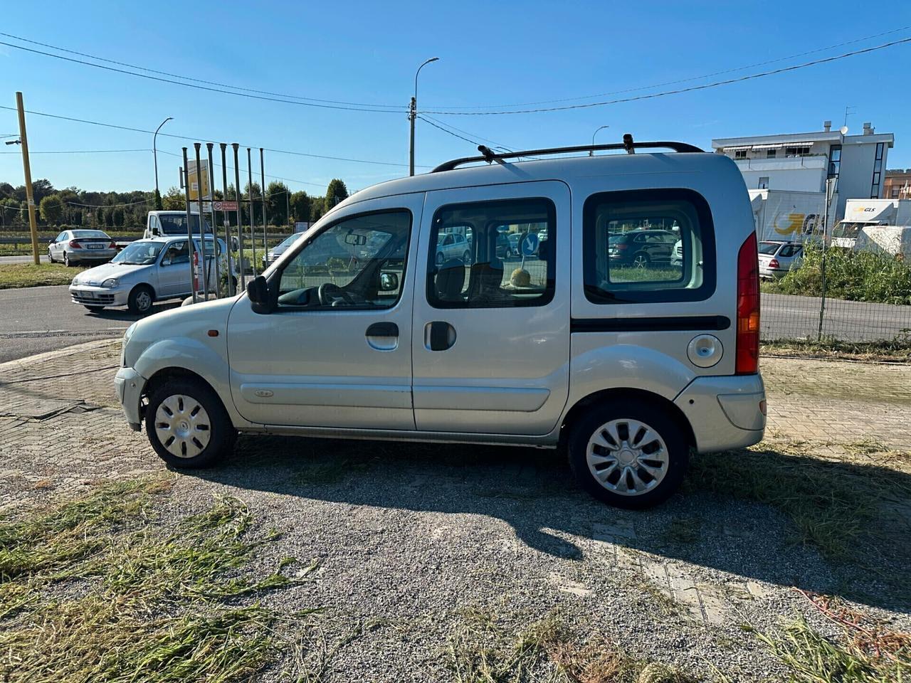 Renault Kangoo 1.2 16V 5p. Oasis