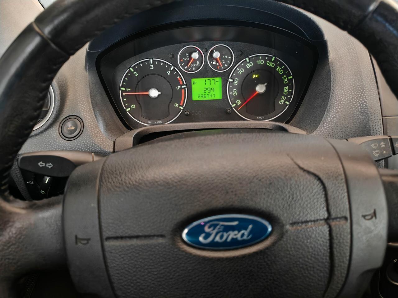 Ford Fiesta 1.4 TDCi 5p. Ghia