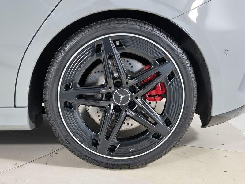 Mercedes-Benz Classe A - W177 2023 A AMG 35 Premium AMG 4matic auto