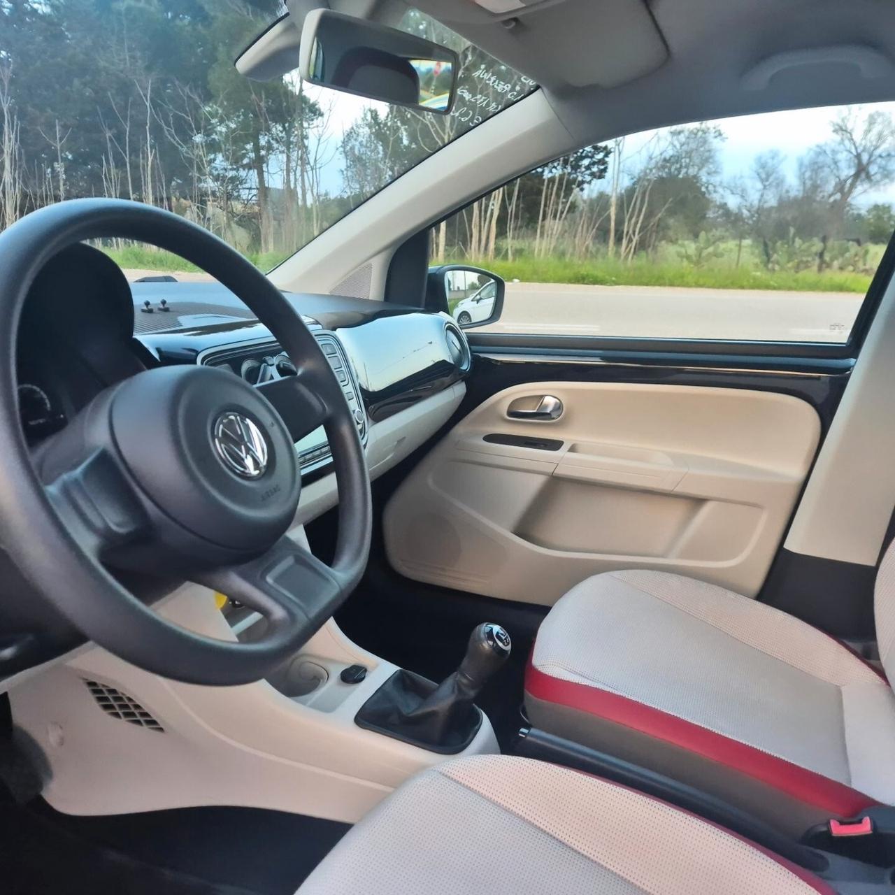 Volkswagen Up 1.0 Benzina 2013