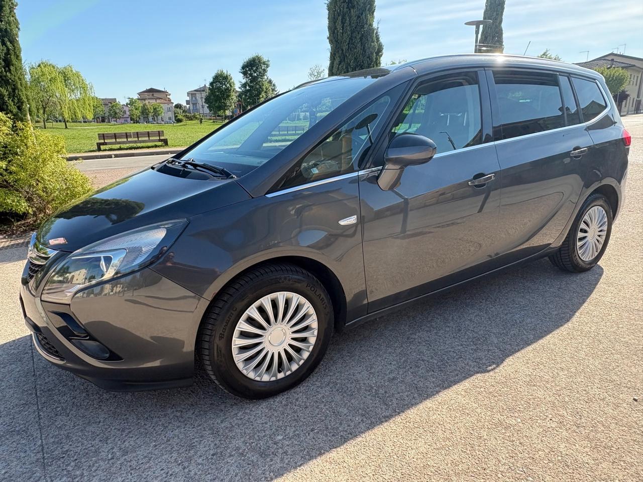 Opel Zafira Tourer 2.0 CDTi 130CV .7posti 2012