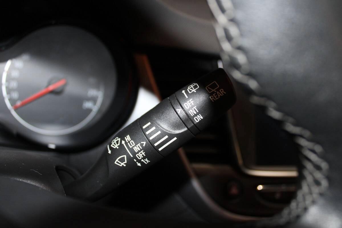 Opel Crossland 1.2 Edition s&s 83cv Con CARPLAY