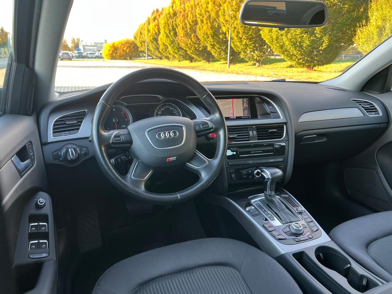 Audi A4 2.0 TDI clean diesel multitronic Business Plus