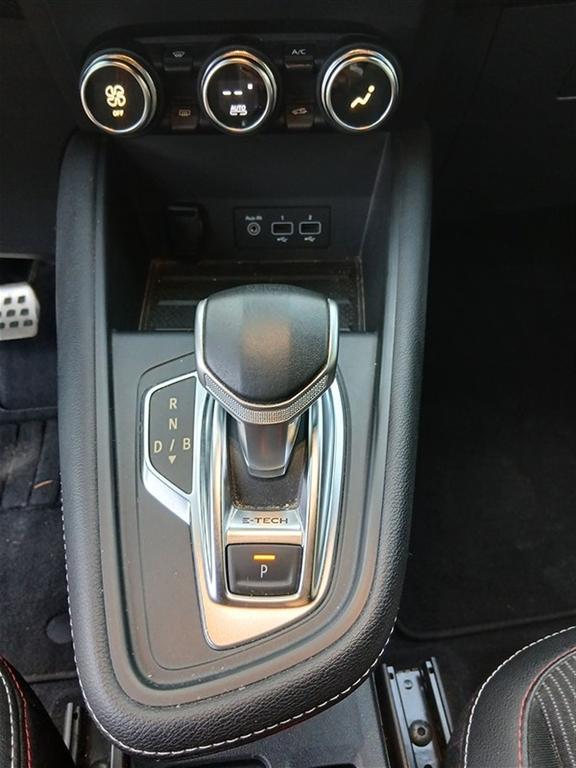 Renault Captur 1.6 Plug-in Hybrid RS Line E-Tech Auto