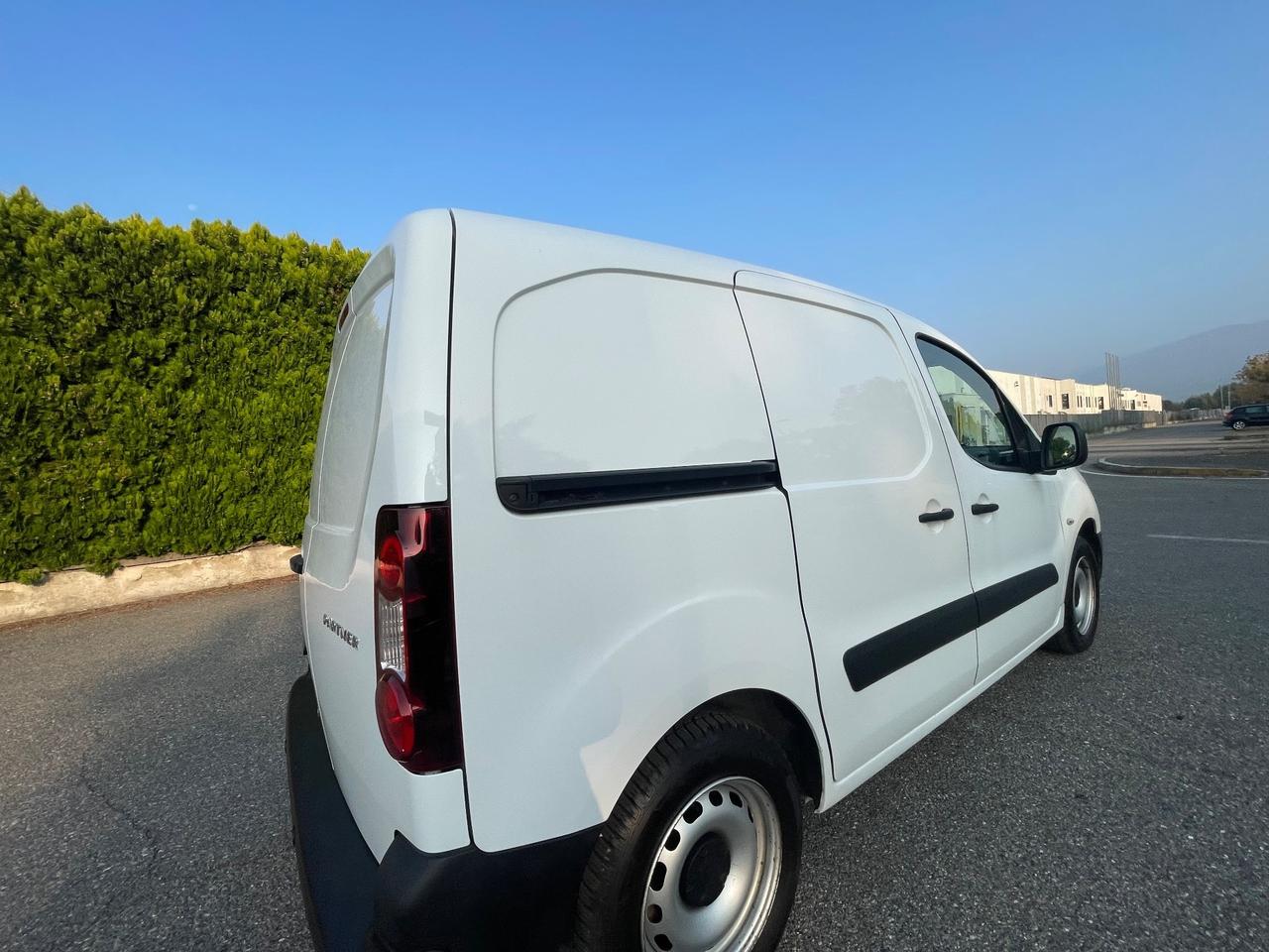Peugeot Partner BlueHDi 75 L1 Furgone Pro