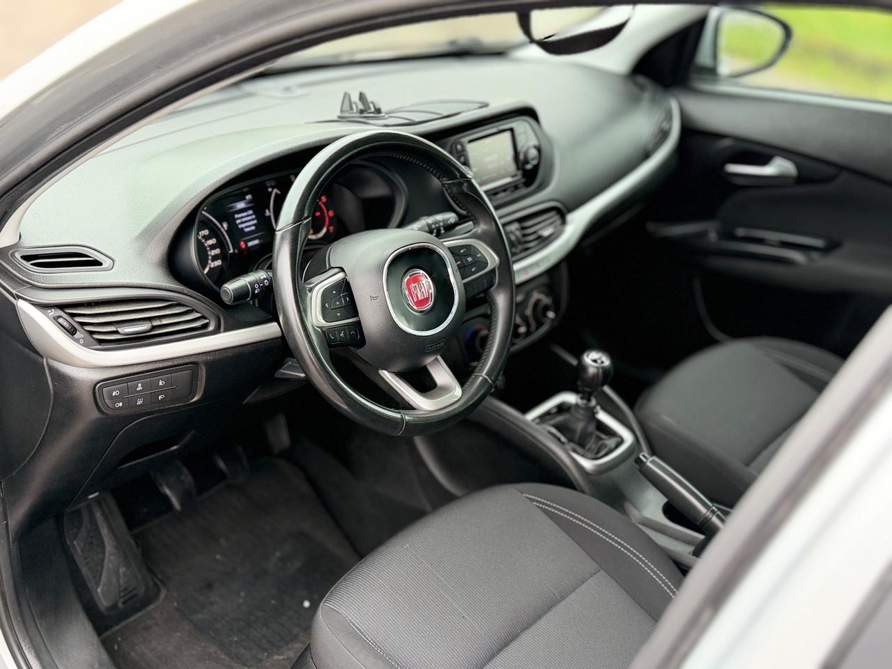 Fiat Tipo 1.6 diesel 2018 Garanzia 12 mesi