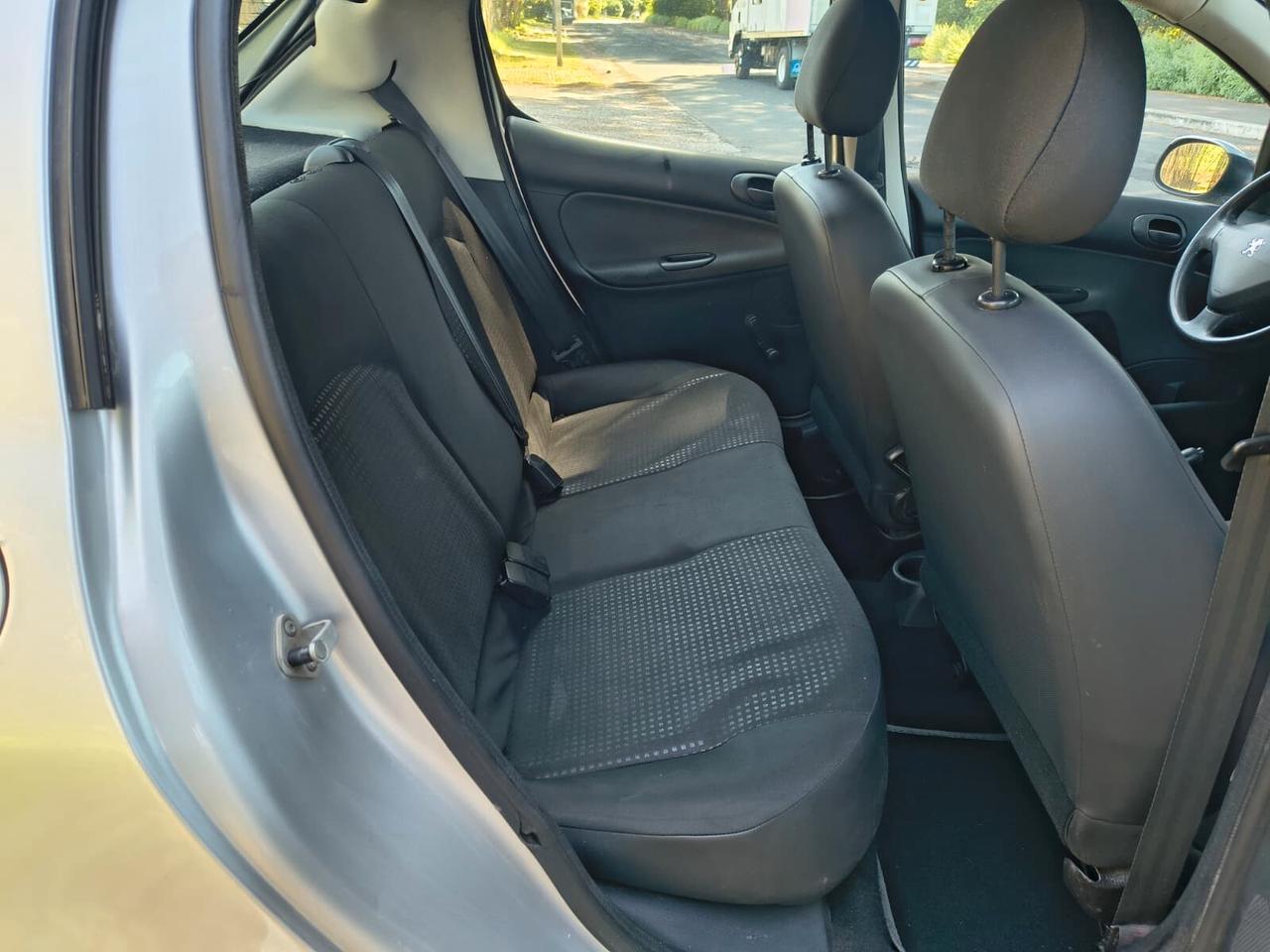 Peugeot 206+ 78.000km originali