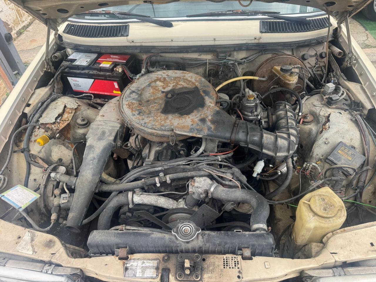 Mercedes-benz 200 berlina