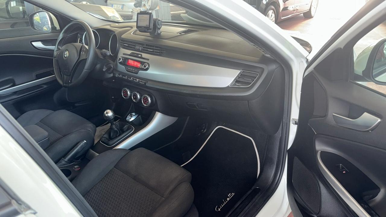 Alfa Romeo Giulietta 1.6 JTDm-2 105 CV Exclusive