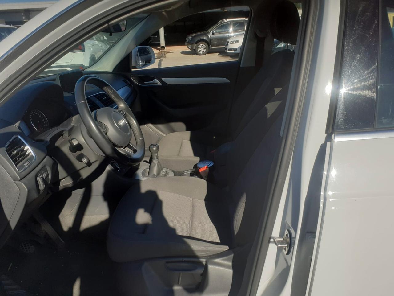 Audi Q3 2.0 TDI 150 CV Business - 2016