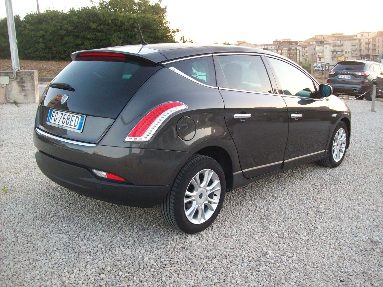 LANCIA DELTA 1.6 MTJ CV.120 PLATINO