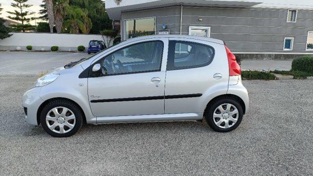 PEUGEOT 107 1.0 68CV 5p. Sweet Years 2Tronic