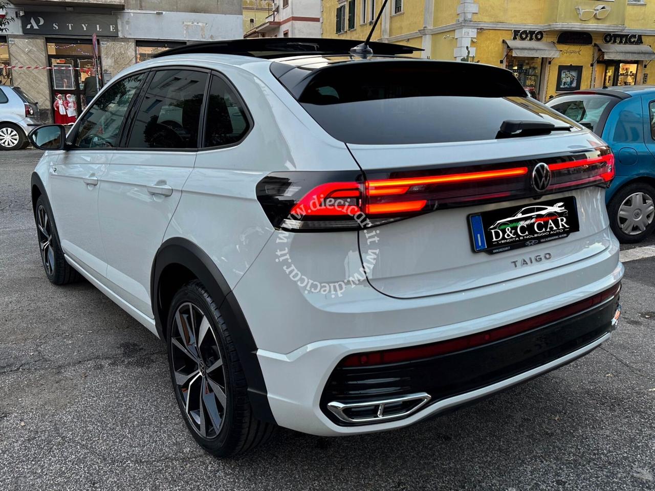 Volkswagen Taigo 1.0 TSI 115 CV DSG R-Line Plus TETTO MATRIX KEY-LESS