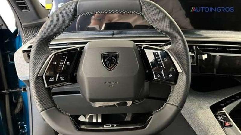 Peugeot 3008 1.2 hybrid 48V GT 136cv e-dcs6