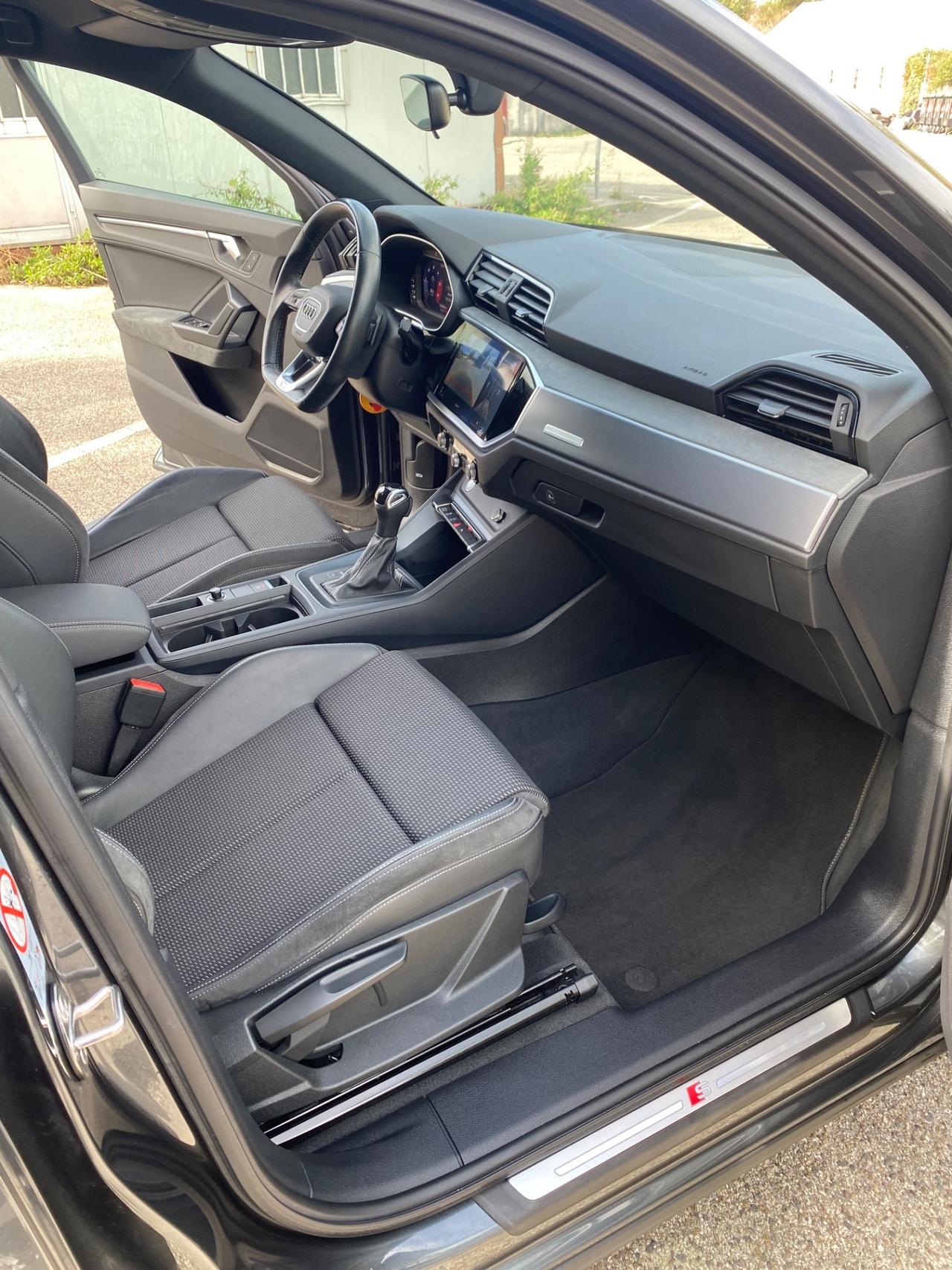 Audi Q3 SPB 35 TDI quattro S line edition