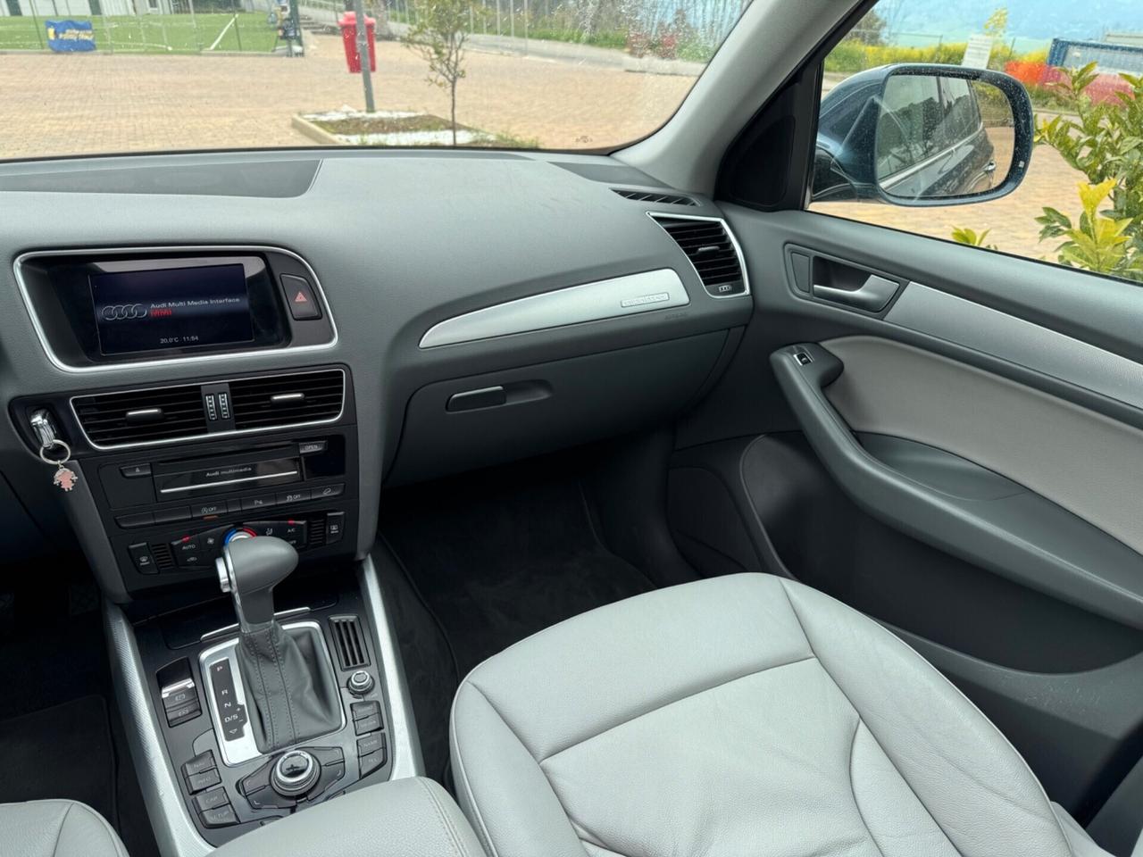 Audi Q5 2.0 TDI 177 CV quattro PELLE-TETTO-NAVI