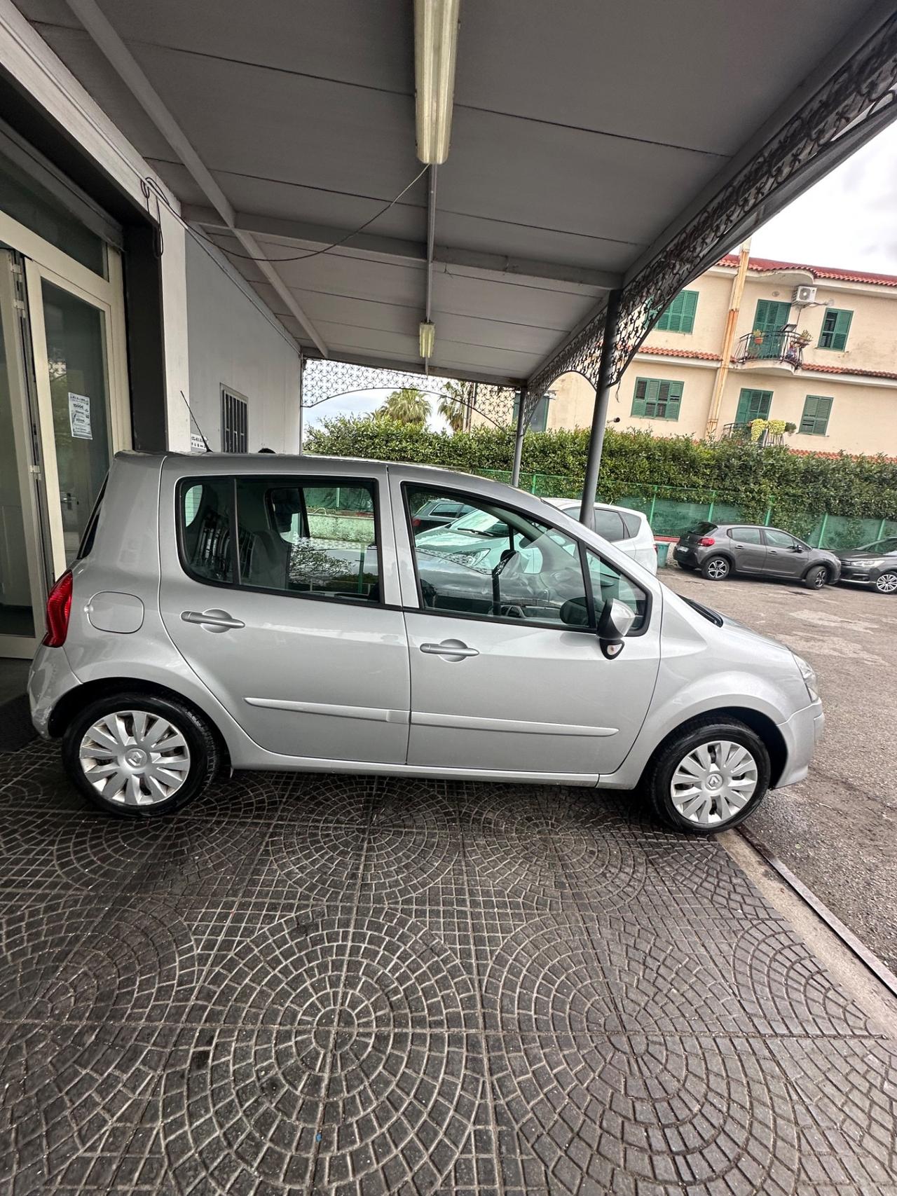 Renault Modus 1.2 16V Dynamique