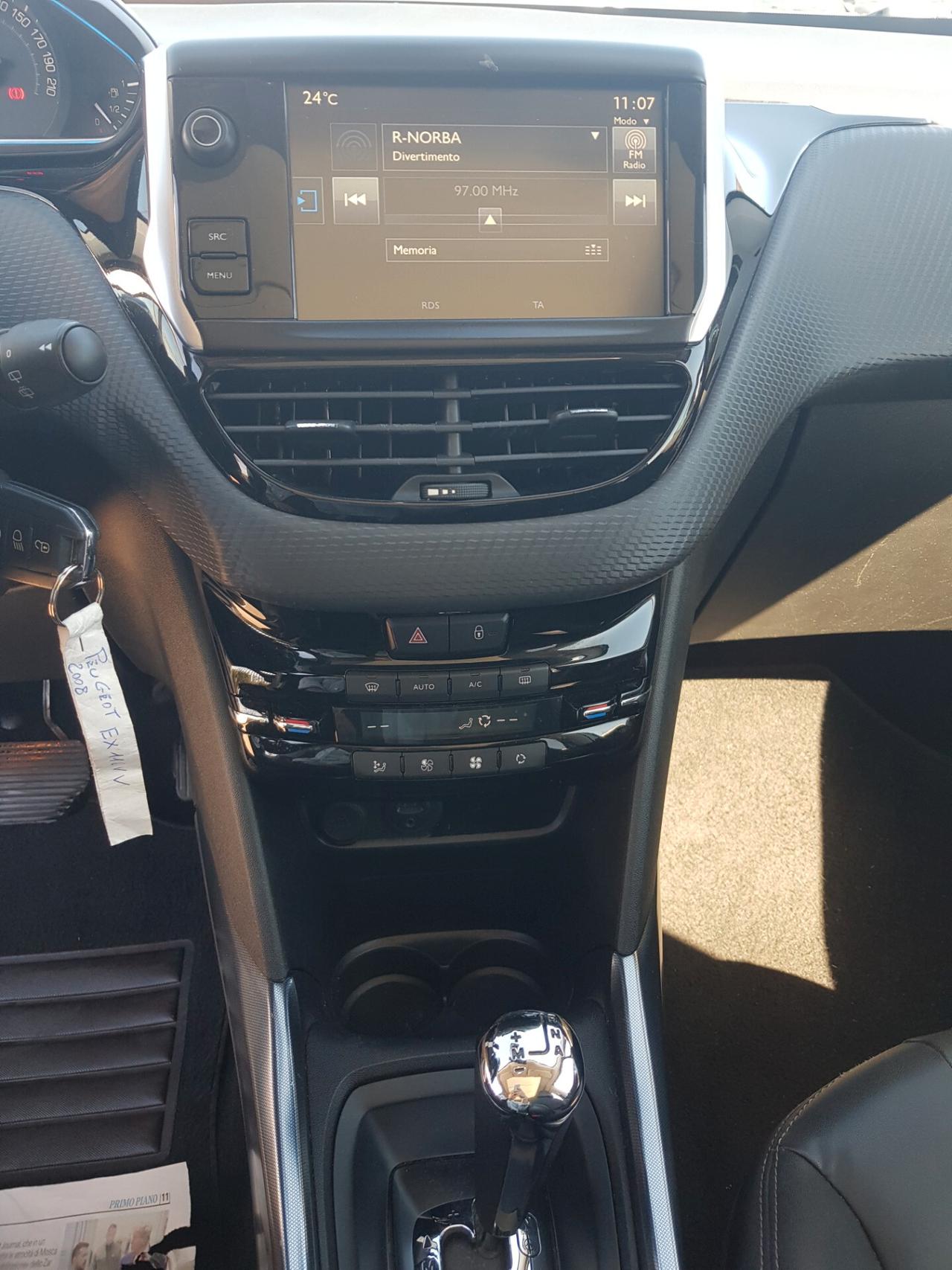 Peugeot 2008 PureTech 82 ETG5 S&S Allure