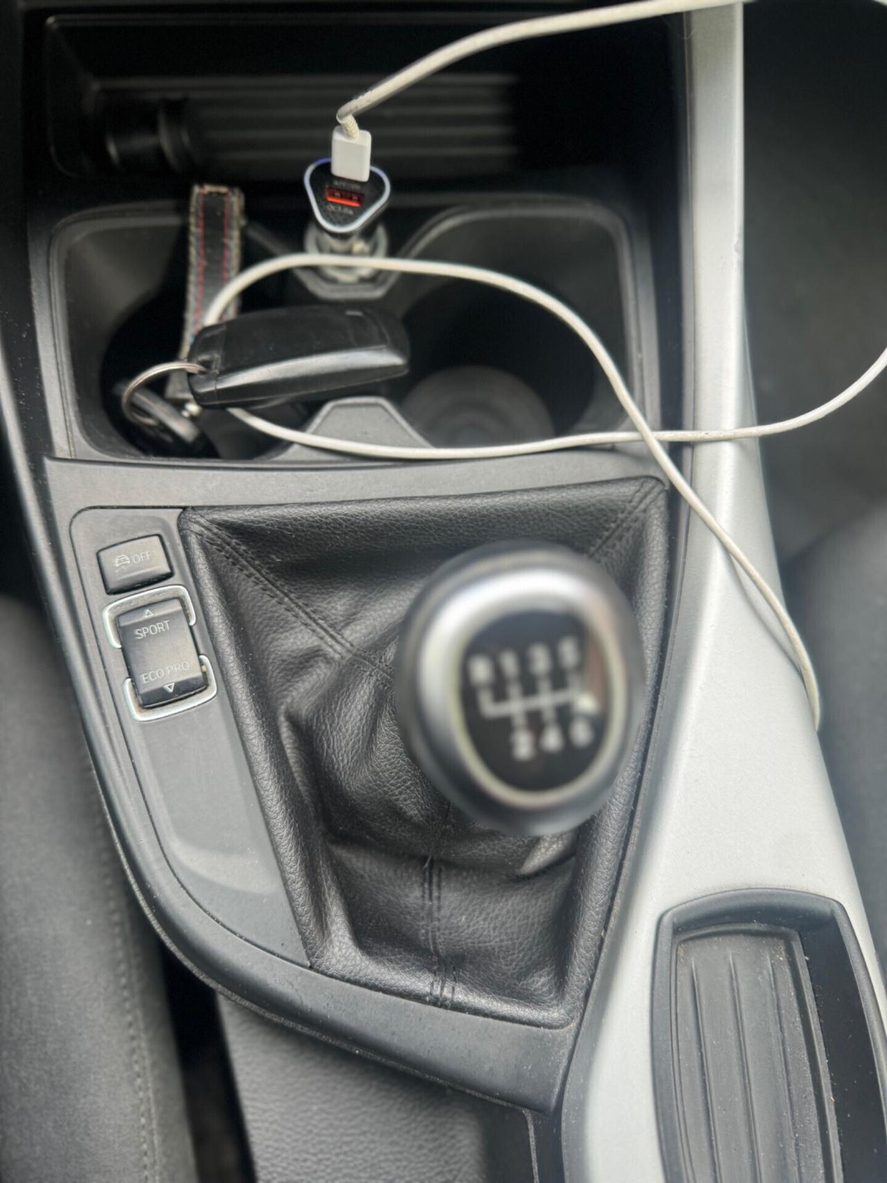 Bmw 116 116d 3p. Msport 2013