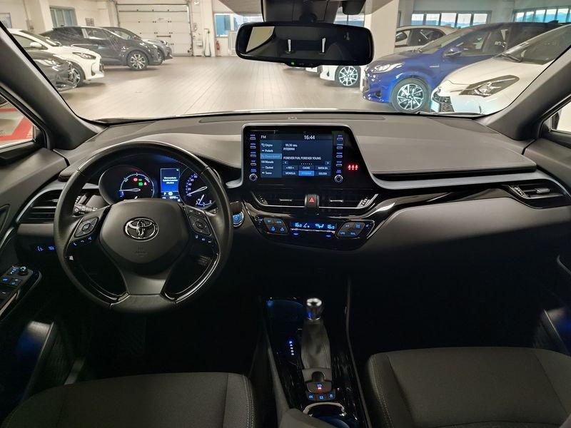 Toyota C-HR 1.8 Hybrid E-CVT Trend