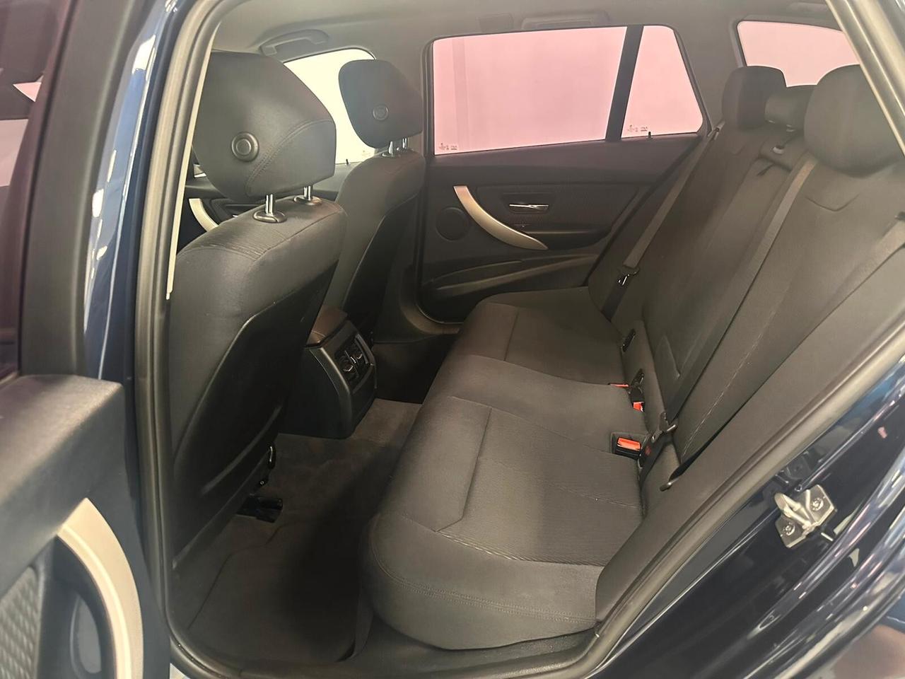 Bmw 318 318d Touring Luxury