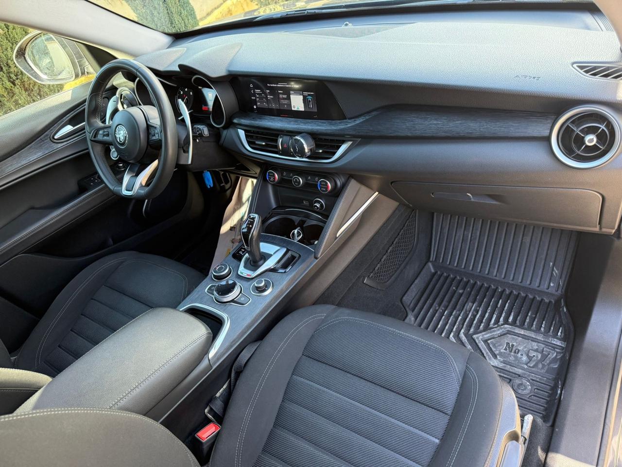 Alfa Romeo Stelvio Restynling - 190 CV AT8 Q4