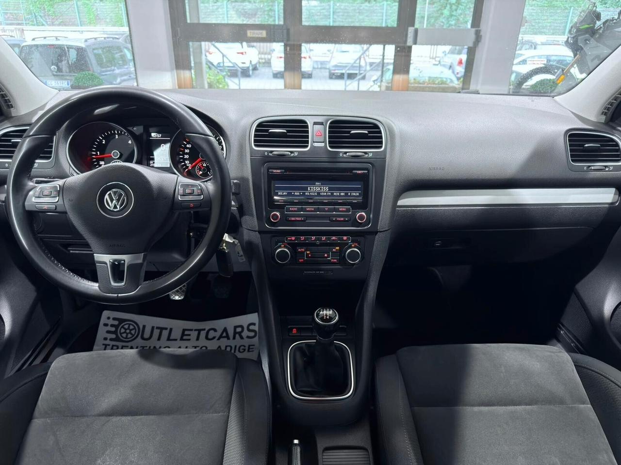 VOLKSWAGEN GOLF 1.6TDI 105CV HIGHLINE 1HANDE