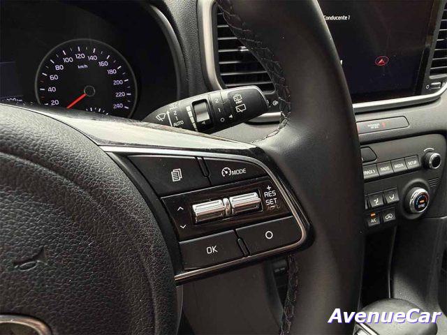 KIA Sportage mhev mild hybrid dct TELECAMERA CARPLAY IVA ESP.