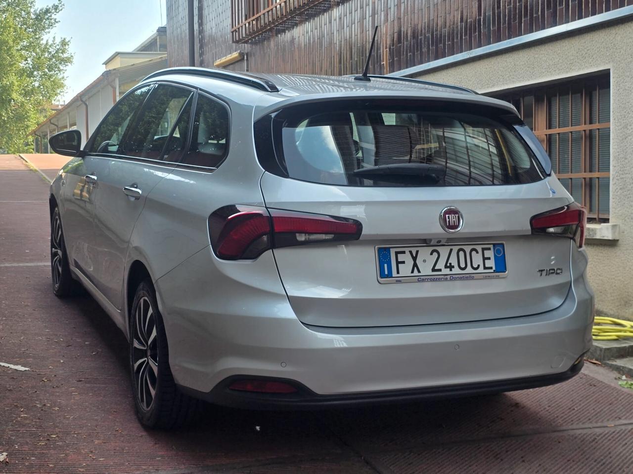 Fiat Tipo 1.6 Mjt S&S SW Lounge