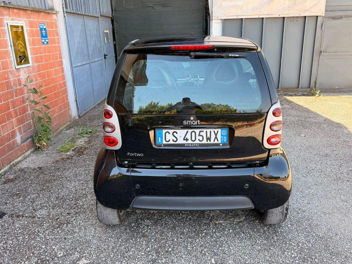 SMART - Fortwo - 700 coupÃ© pulse