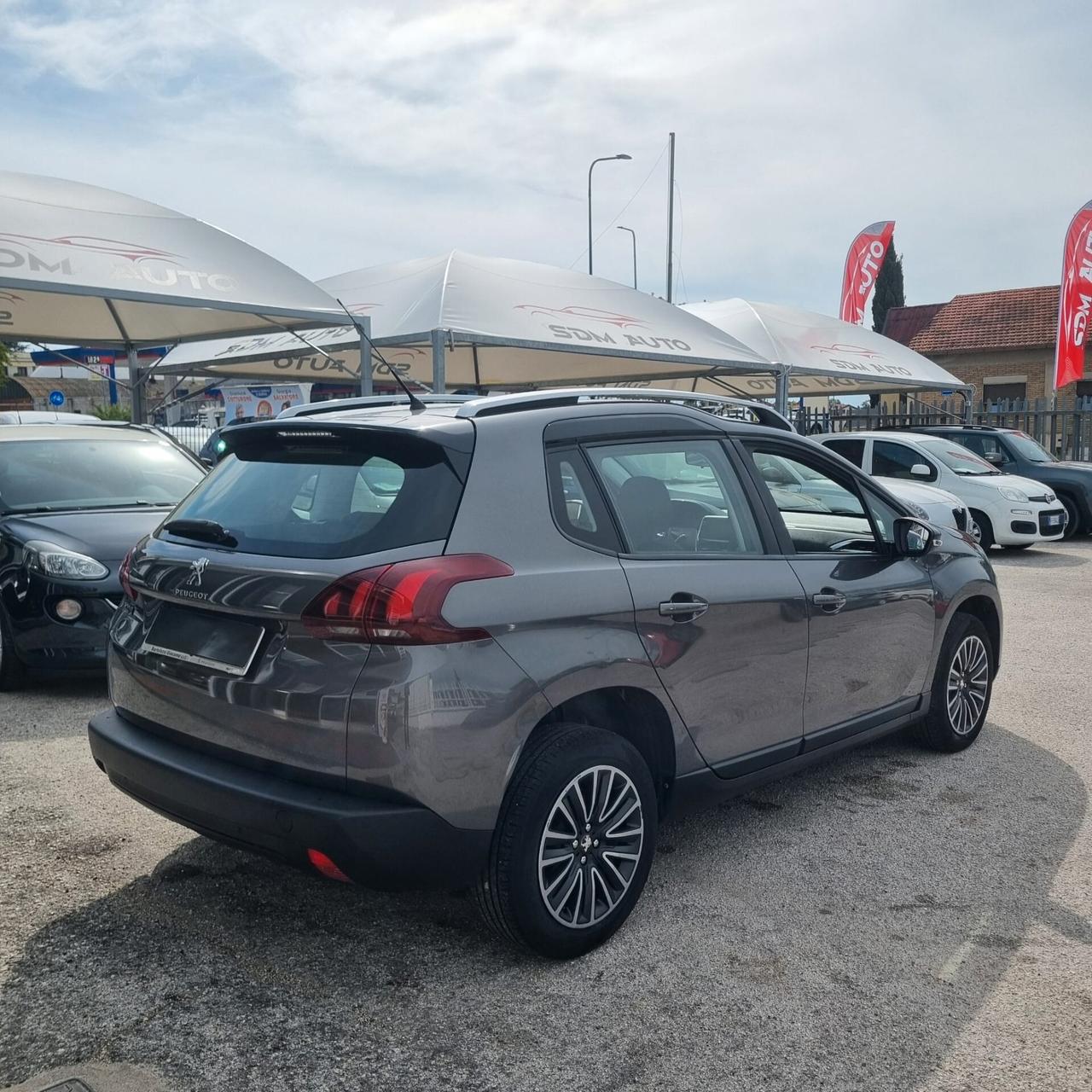 Peugeot 2008 BlueHDi 100 S&S Black Matt