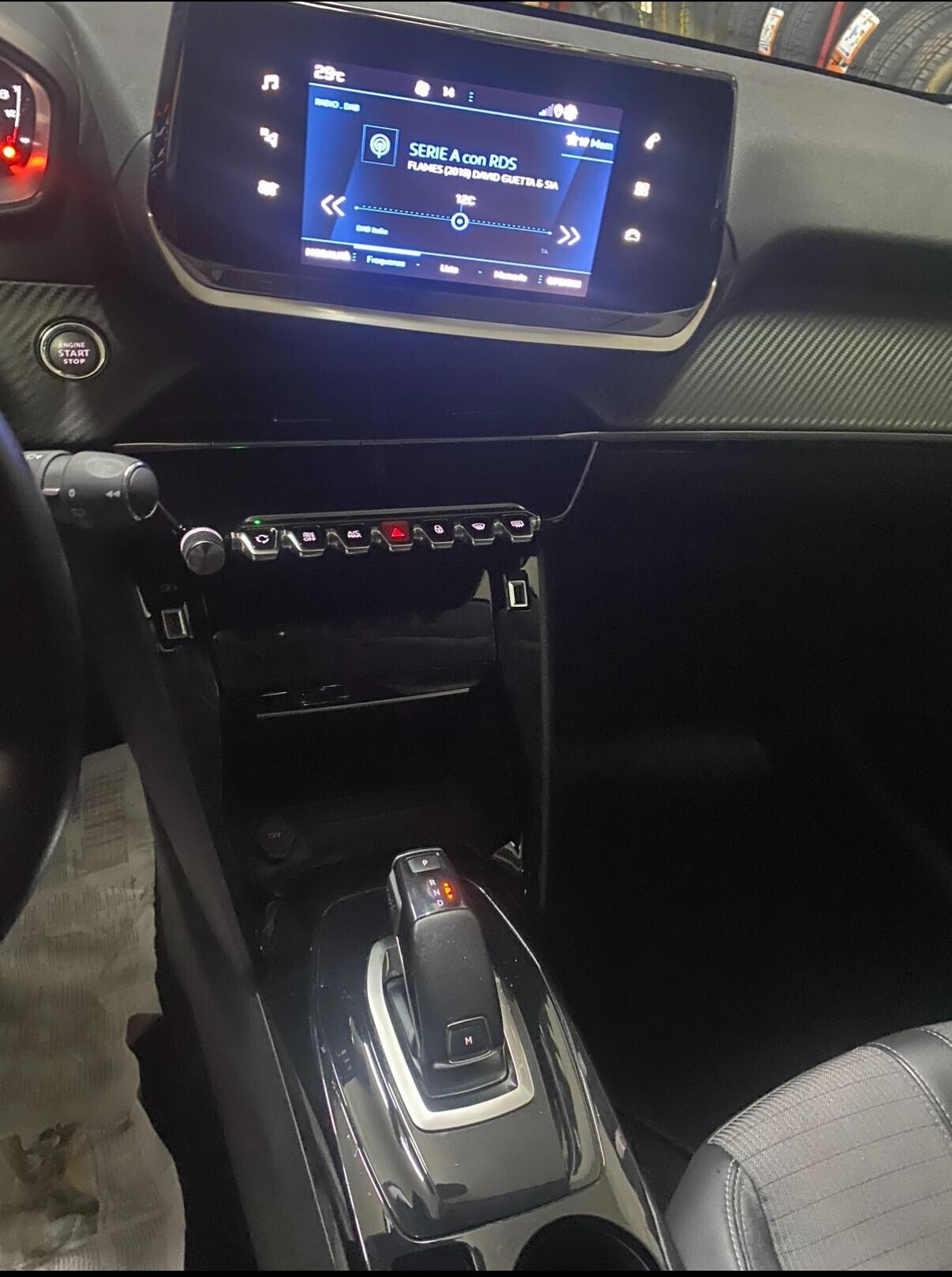 Peugeot 208 PureTech 100 Stop&Start EAT8 5 porte Allure