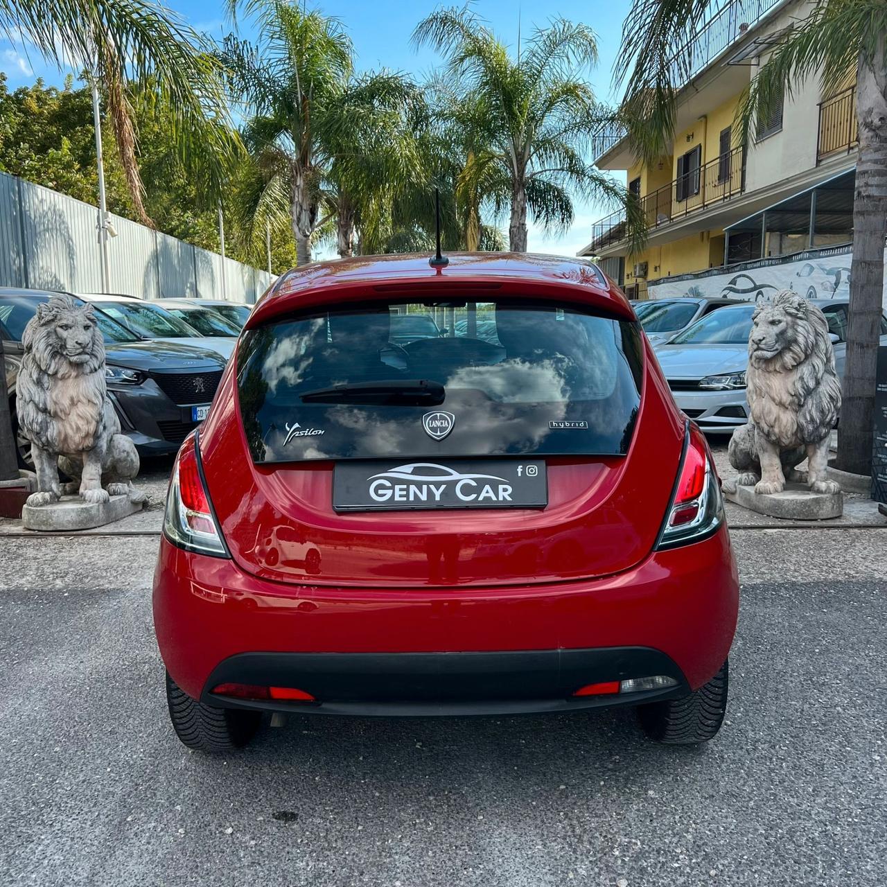 LANCIA YPSILON 1.0 FIREFLY S&S HYBRID ECOCHIC GOLD