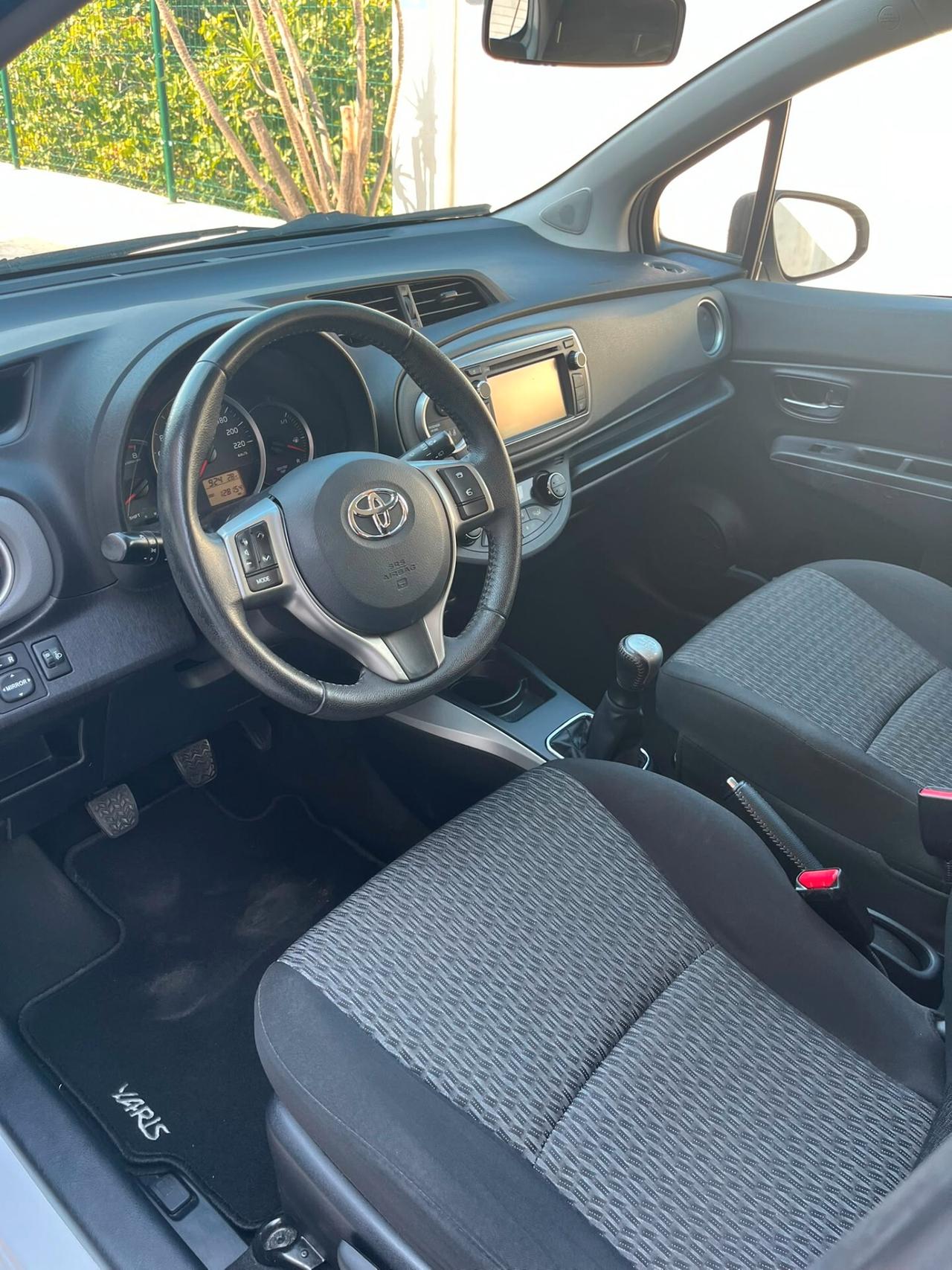 Toyota Yaris 1.0 5 porte Lounge