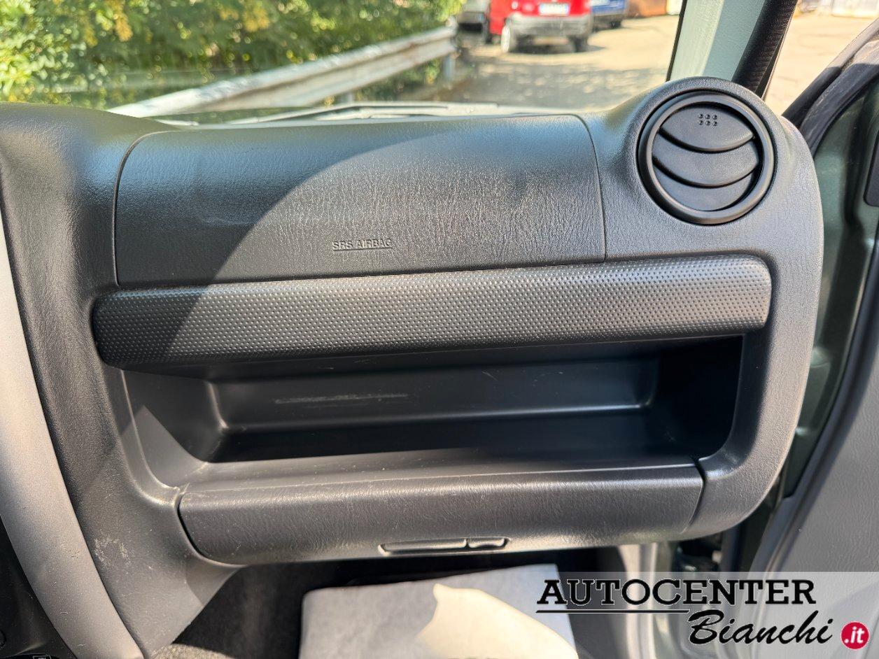 Suzuki Jimny 1.3 vvt Evolution 4wd E6