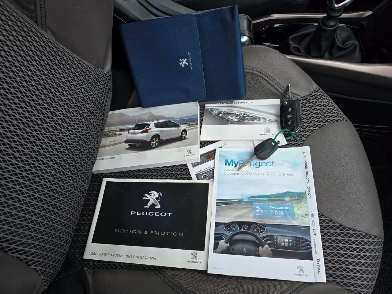 Peugeot 2008 BlueHDi 120 Allure