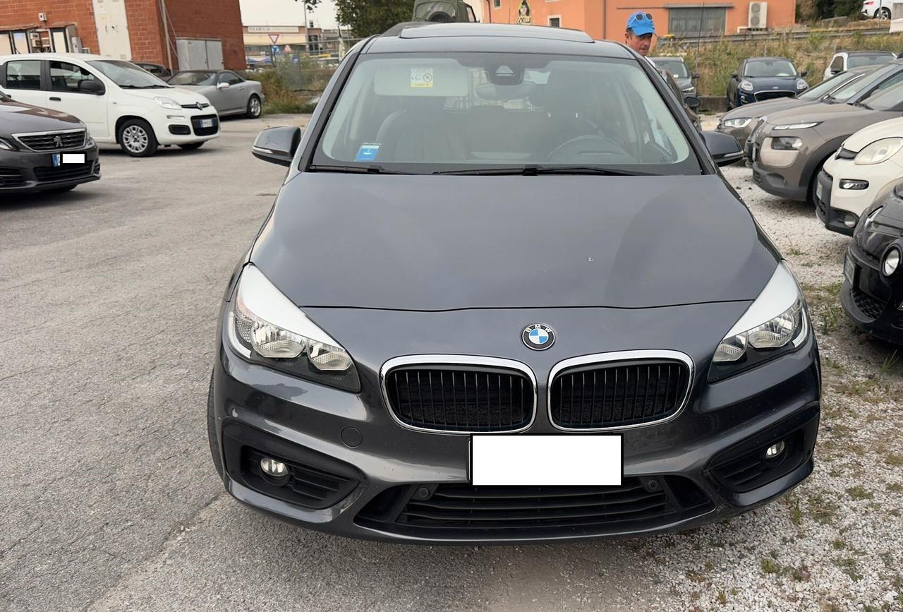 Bmw 2er Active Tourer 220i Advantage