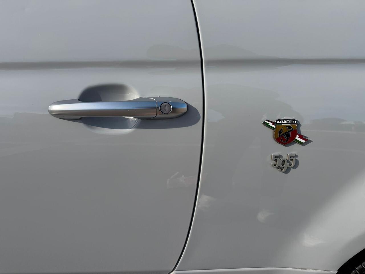 Abarth 595 1.4 Turbo T-Jet 145 CV