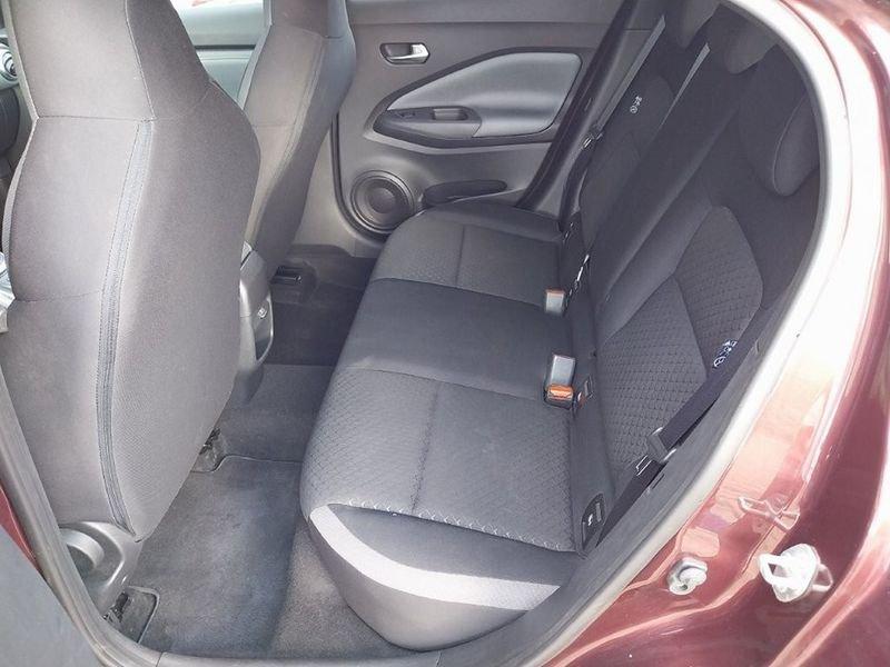 Nissan Juke 1.0 DIG-T 114cv N-Connecta 1.0 dig-t N-Connecta 114cv