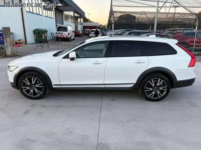 VOLVO V90 Cross Country 2.0 d5 Pro awd geartronic my19 - FZ375TW