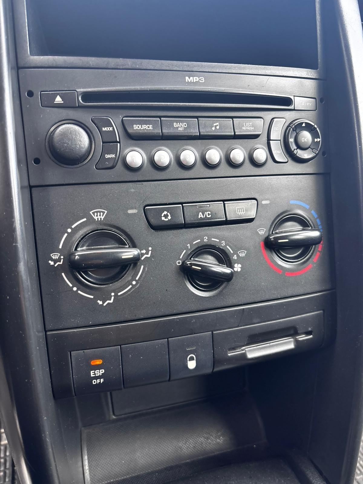 Peugeot 207 1.6 HDi 90CV FAP SW XS Ciel