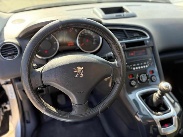 PEUGEOT 5008 1.6 HDi 112CV Business *7 POSTI*