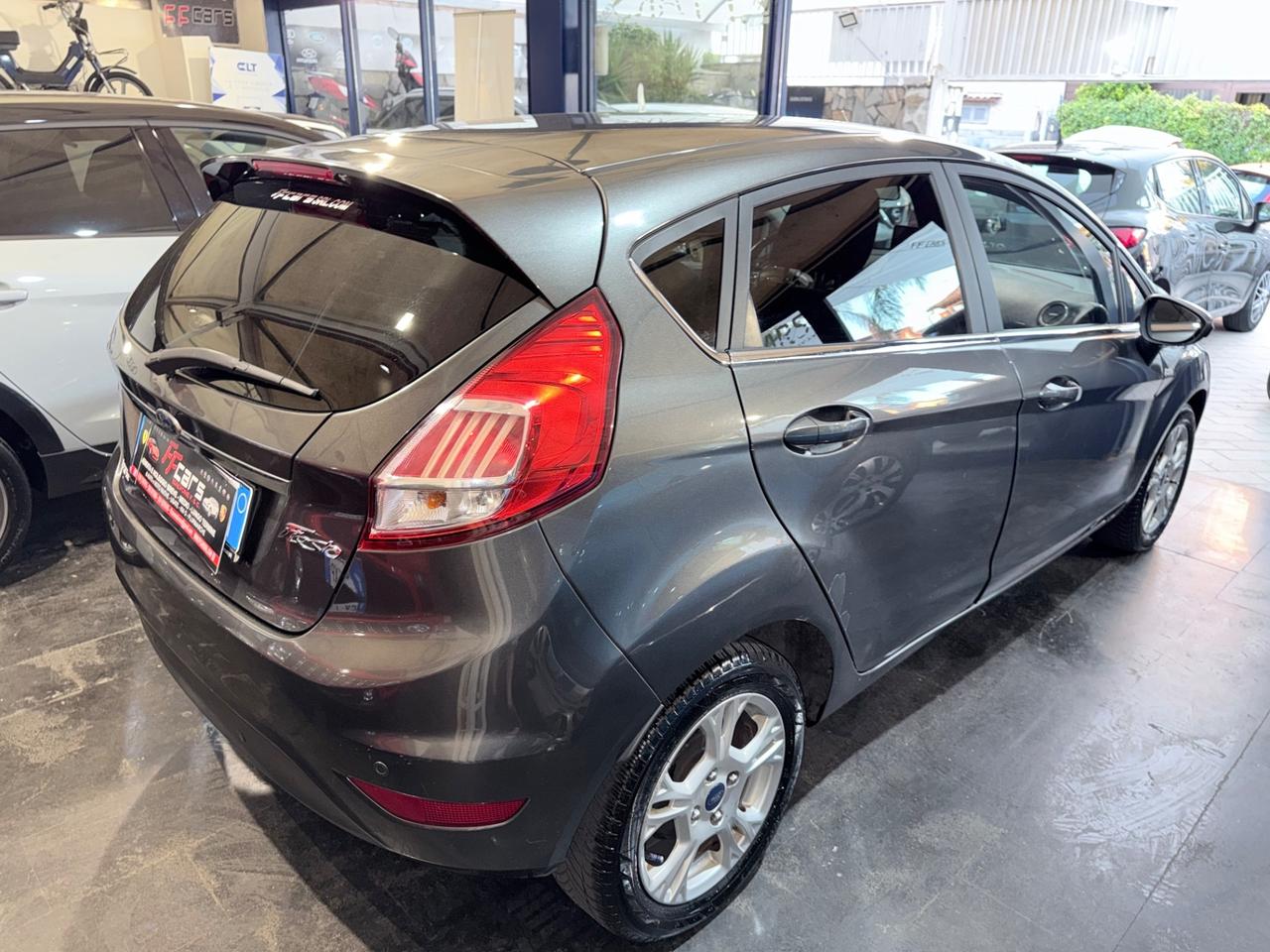 Ford Fiesta 1.4 5p. Bz.- GPL Titanium