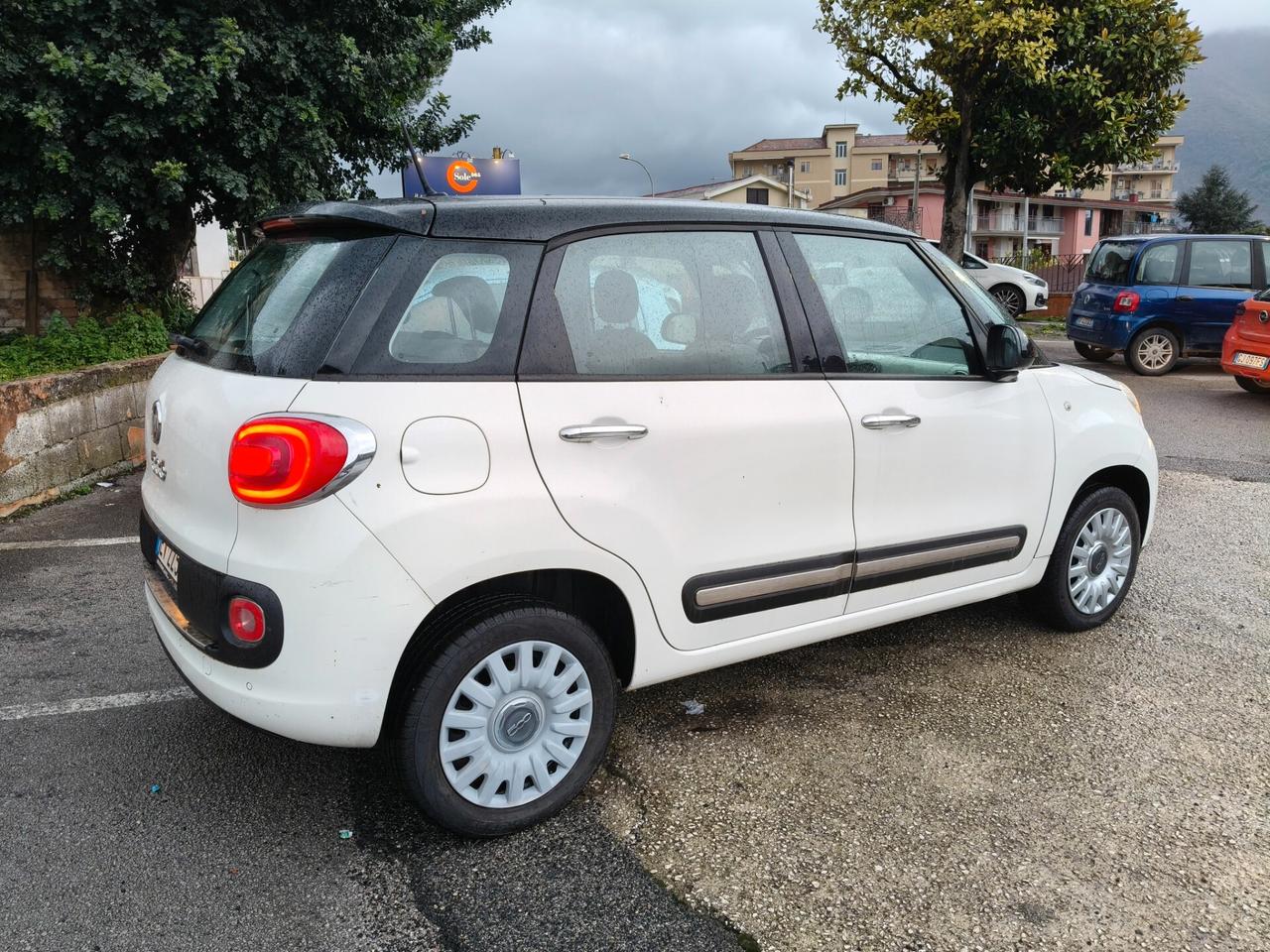 FIAT 500L FULL OPTIONAL A METANO A.F.F.A.R.E