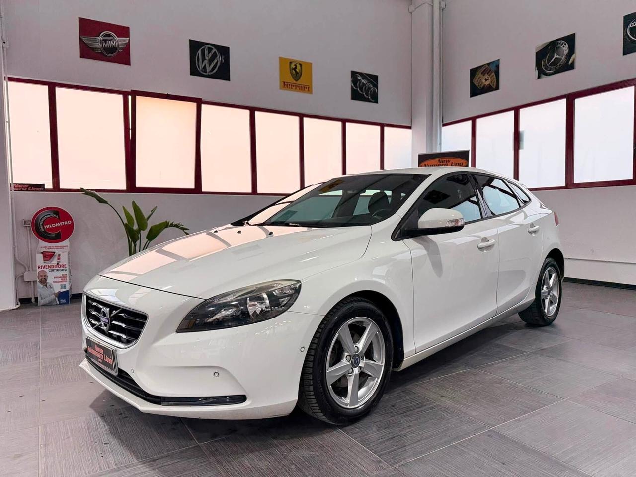 Volvo V40 D2 1.6 115cv SUMMUM 2015