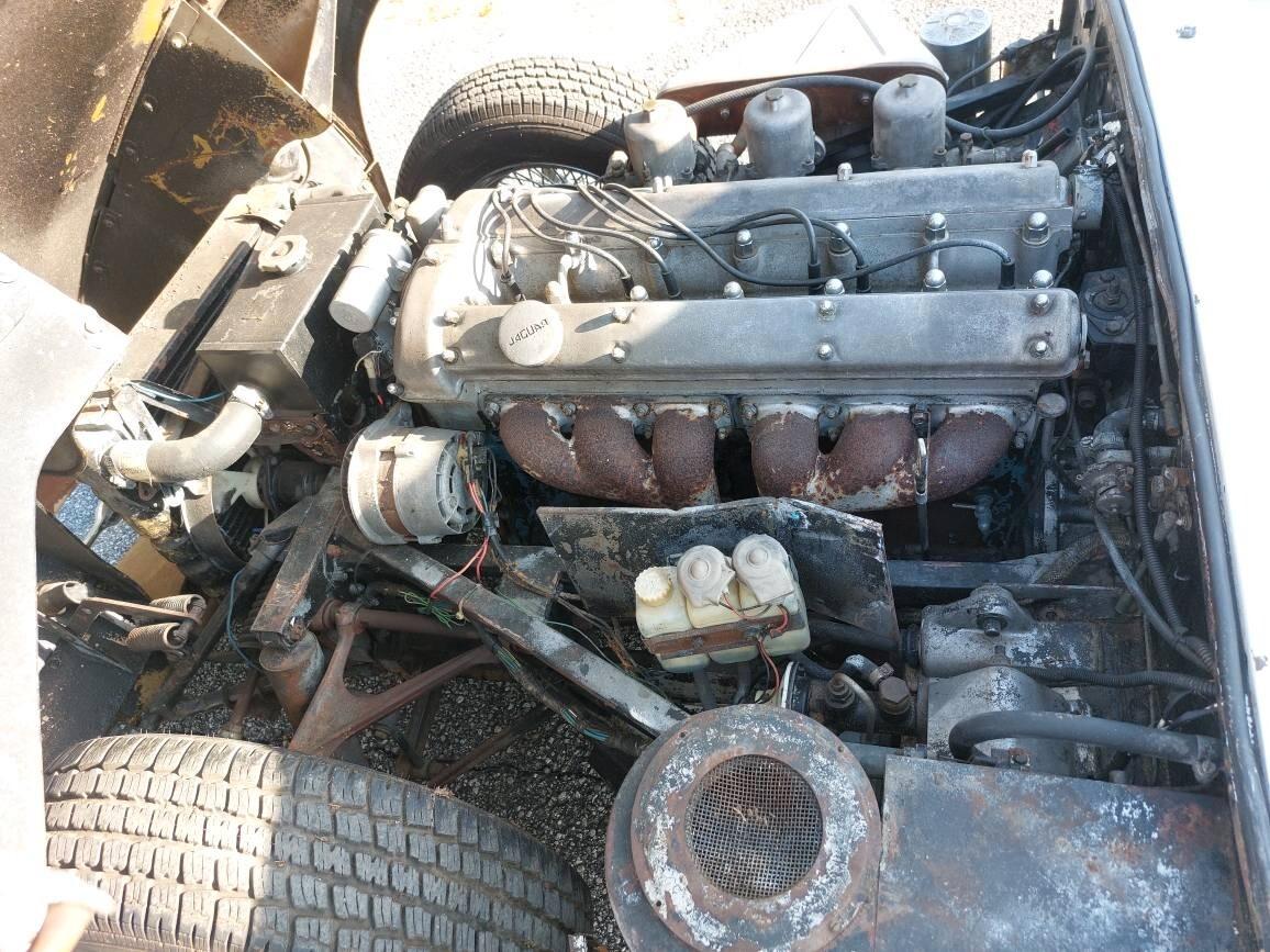 Jaguar E-Type 4200 Coupè del 1966