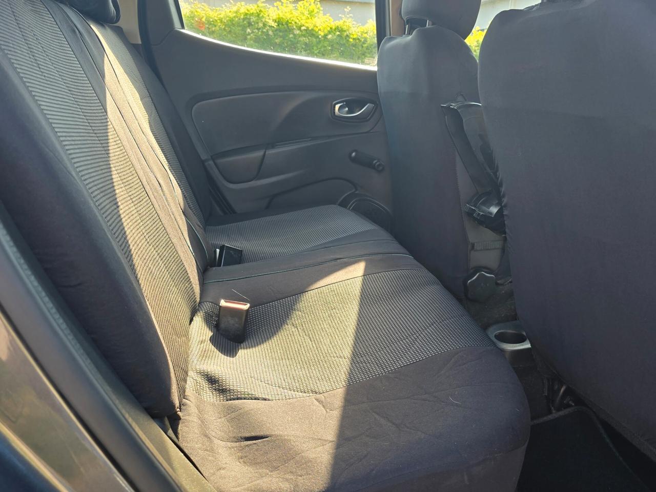 Renault Clio dCi 8V 75 CV 5 porte Duel